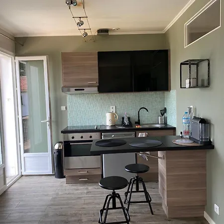 Studio Meuble Proche St Emilion Апартаменты